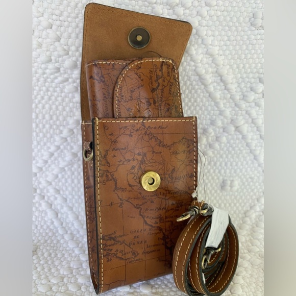 Patricia Nash Map Print Rivalta c/b & Canelli Coin Wallet Set. NWT - Picture 2 of 12
